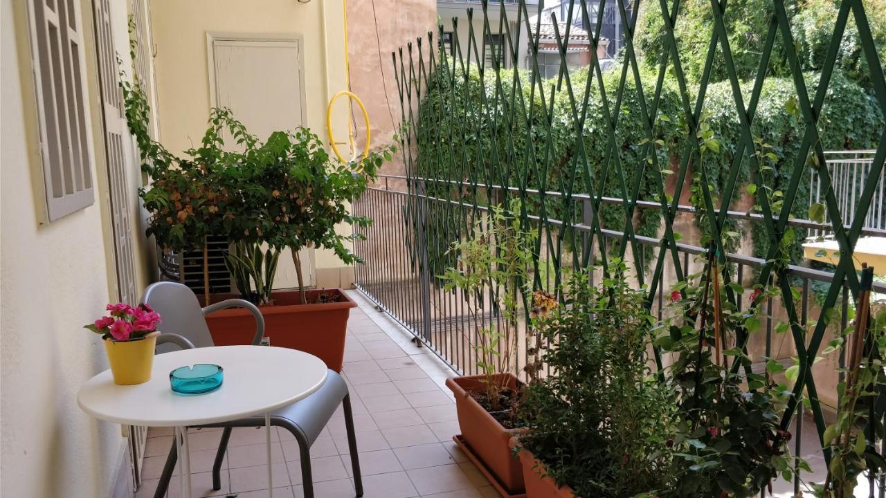 Suite Time Van Gogh CTA Exterior foto