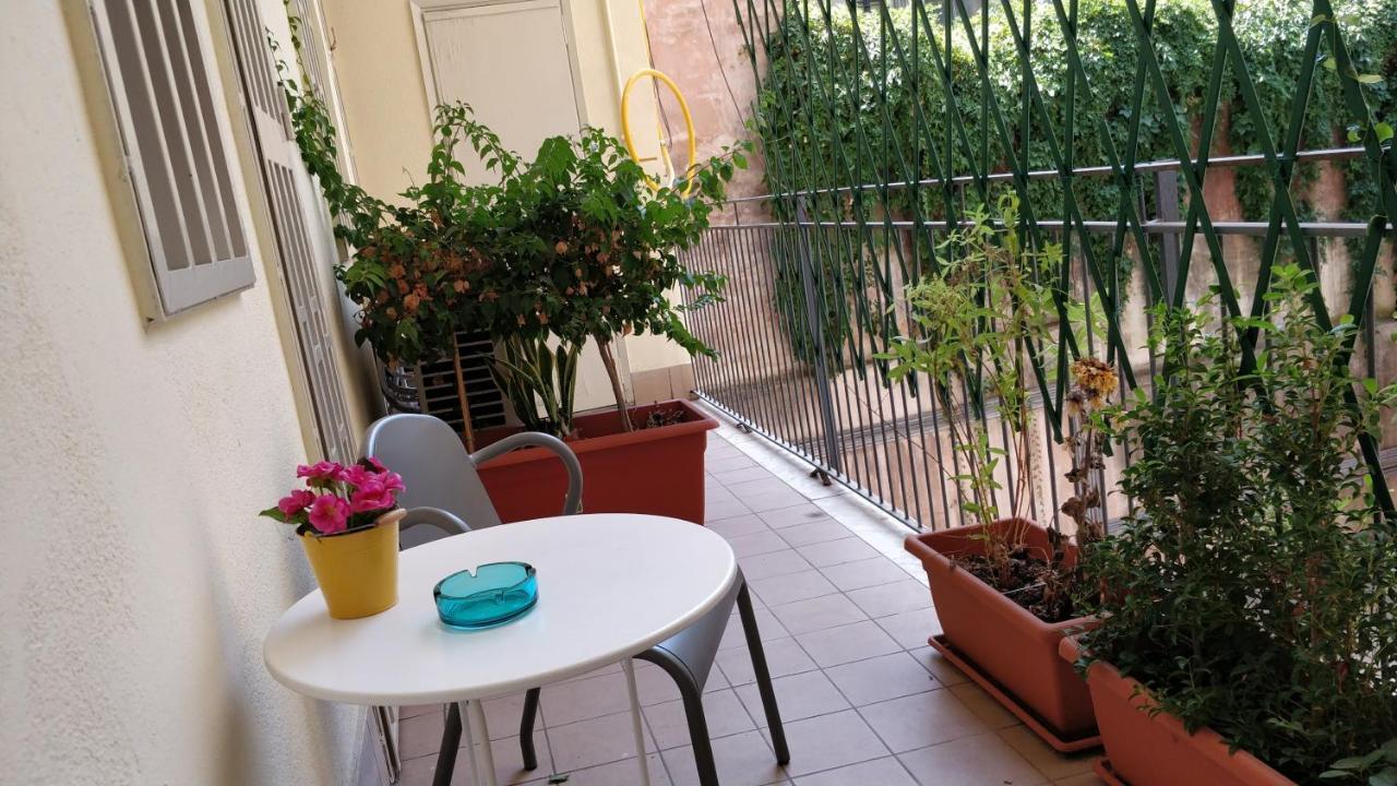 Suite Time Van Gogh CTA Exterior foto